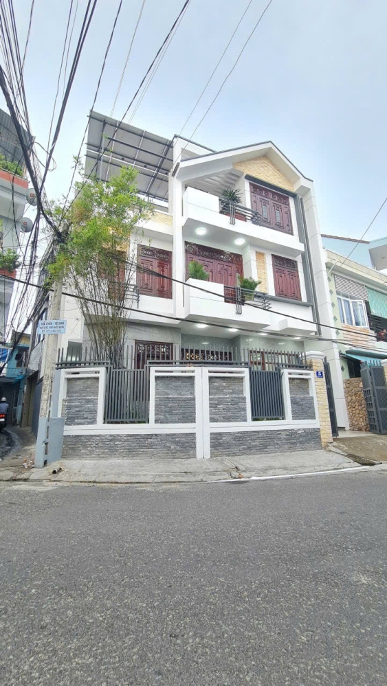 Bán nhà 3 tầng góc 2 mặt tiền đường Đồng Nai, tp....