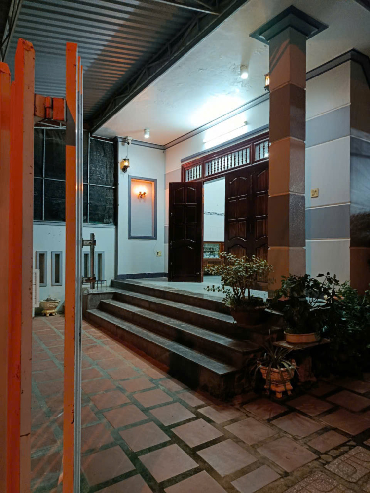 Bán nhà vườn đường xe hơi p. Tây Nha Trang ( Vĩnh...