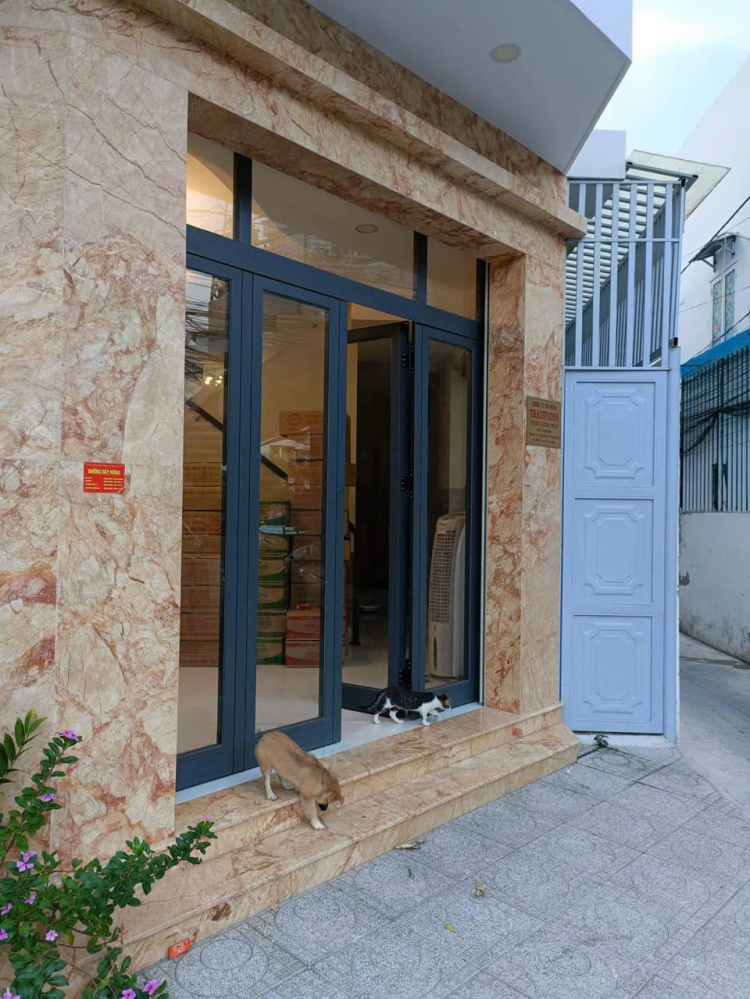 Bán nhà 4 tầng góc 2 mặt tiền đường Thuỷ Xưởng...