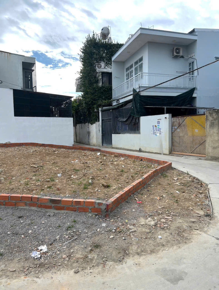 Bán đất lô góc tại hẻm Thái Thông 2, xã Vĩnh Thái,...