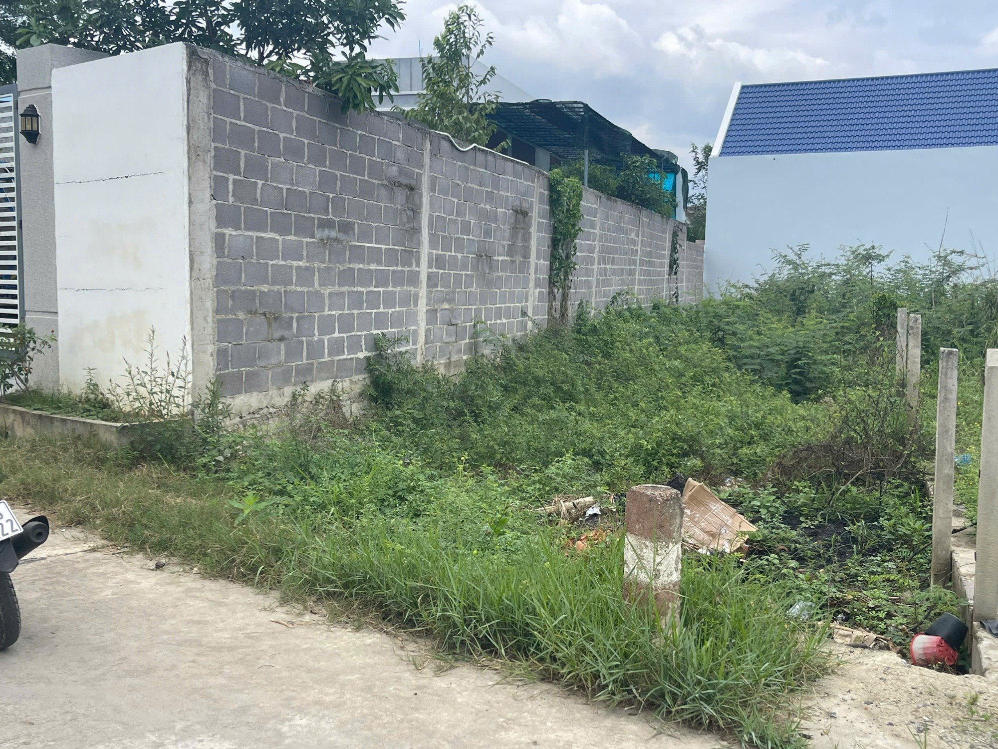 Bán đất đường xe hơi Võ Dõng( P. Tây Nha Trang )