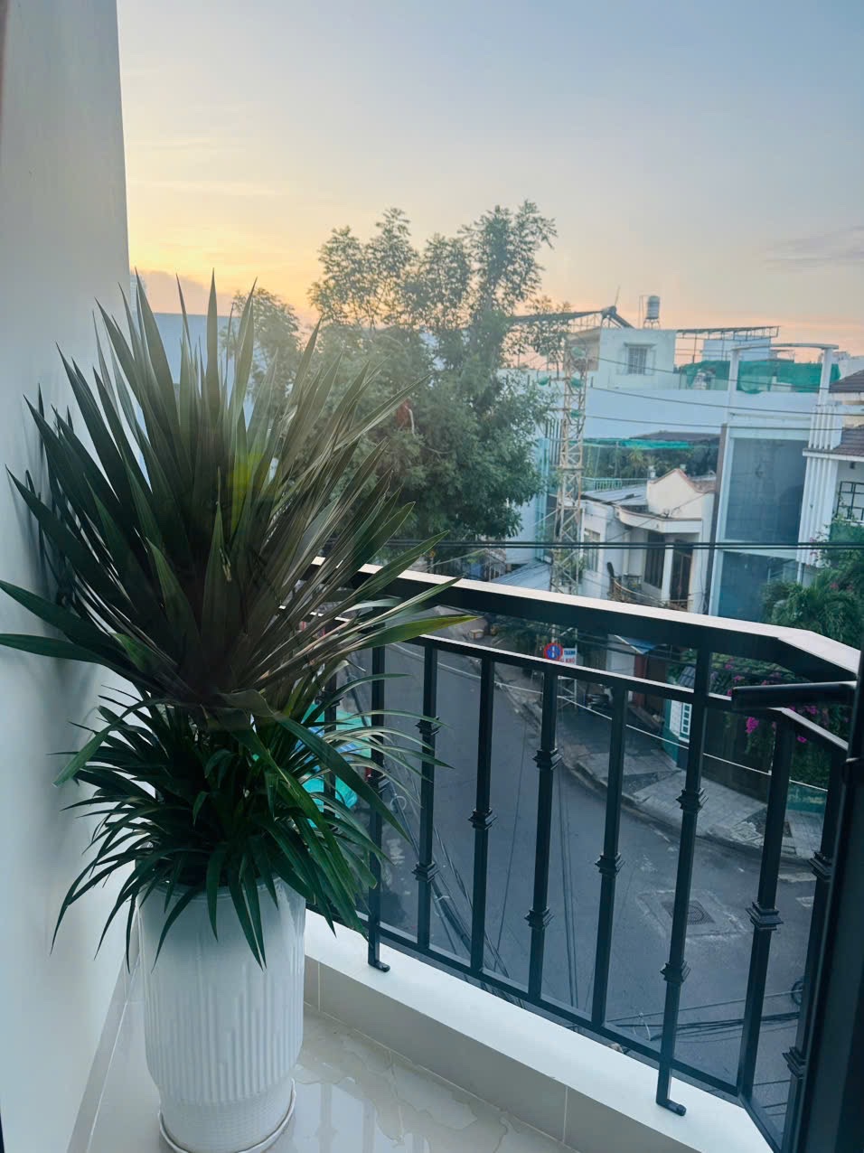 Bán nhà 4 tầng góc 2 mặt tiền Lê Chân + Âu Cơ trung tâm Nha Trang