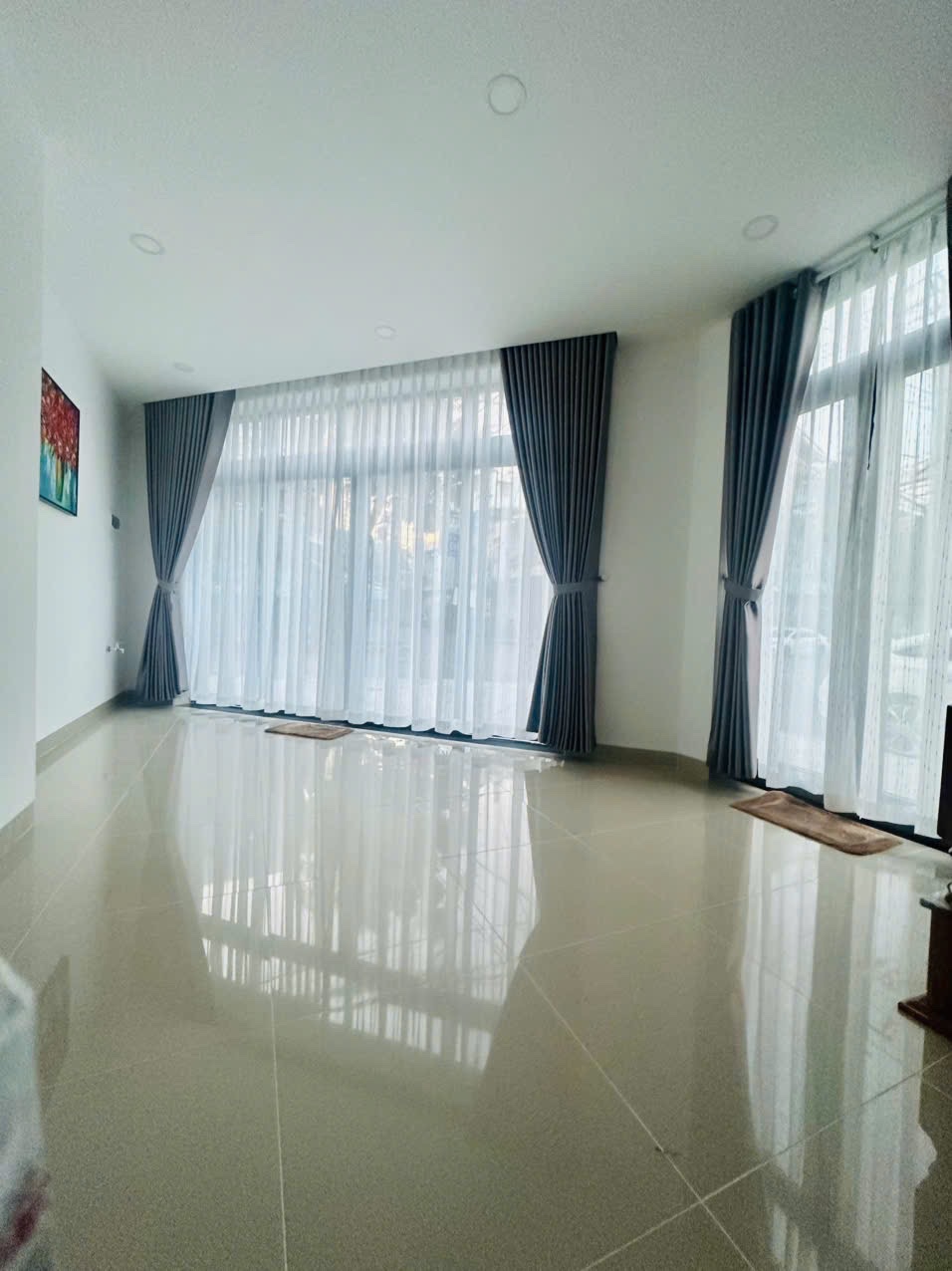 Bán nhà 4 tầng góc 2 mặt tiền Lê Chân + Âu Cơ trung tâm Nha Trang