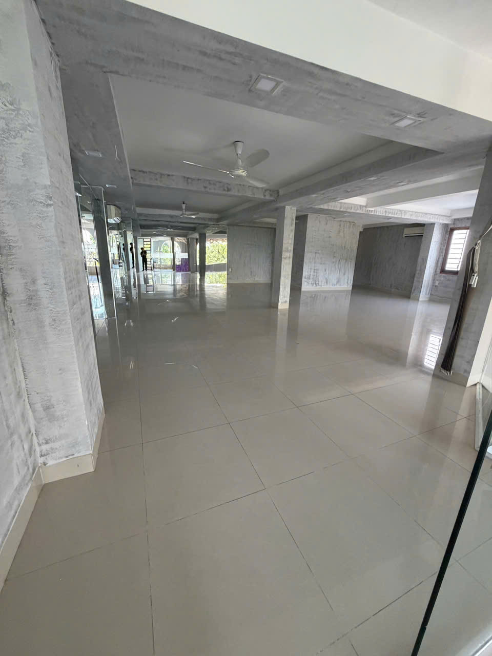 Nhà mặt tiền đường Âu Cơ, p. Tân Tiến, tp.   Nha Trang