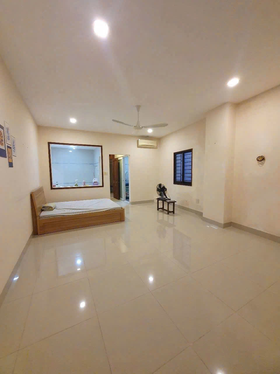 Nhà mặt tiền đường Âu Cơ, p. Tân Tiến, tp.   Nha Trang