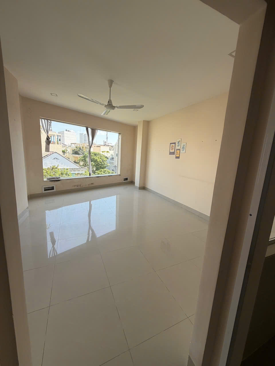 Nhà mặt tiền đường Âu Cơ, p. Tân Tiến, tp.   Nha Trang