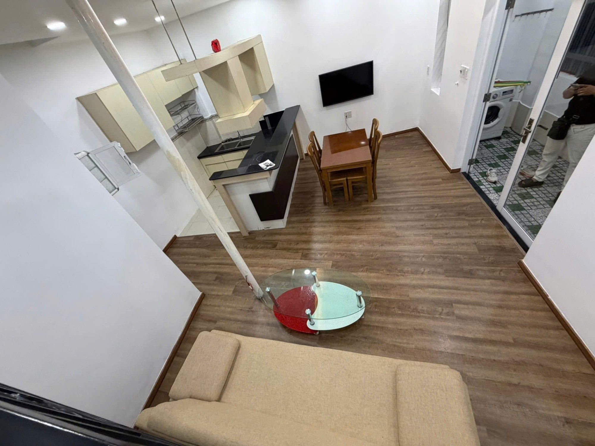 Bán nhà đẹp 1 trệt 1 lầu hẻm 3m cách chợ Phương Sài 50m