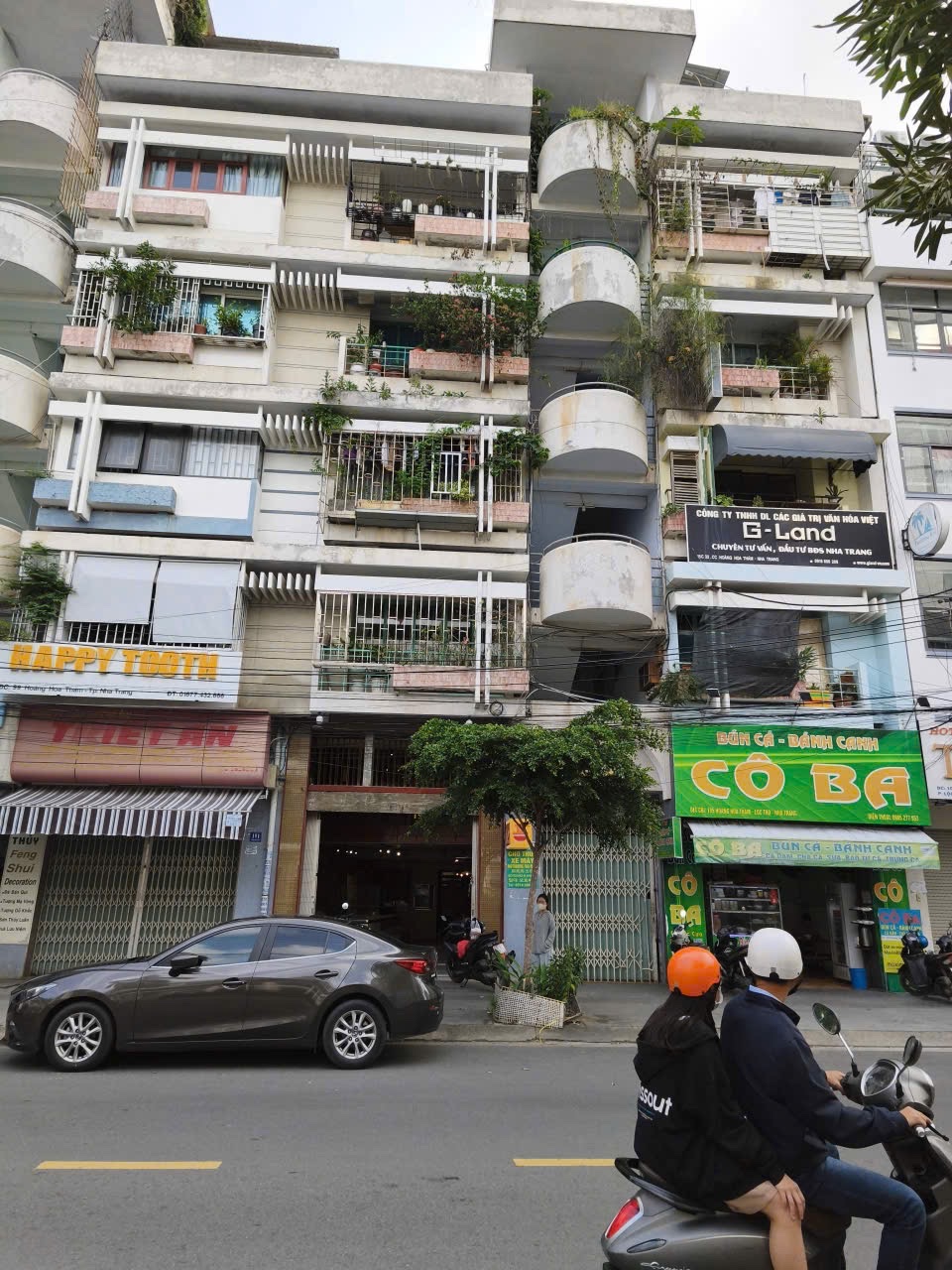 BÁN  SHOPHUOSE  mặt tiền Hoàng Hoa Thám cách biển Nha Trang 99m