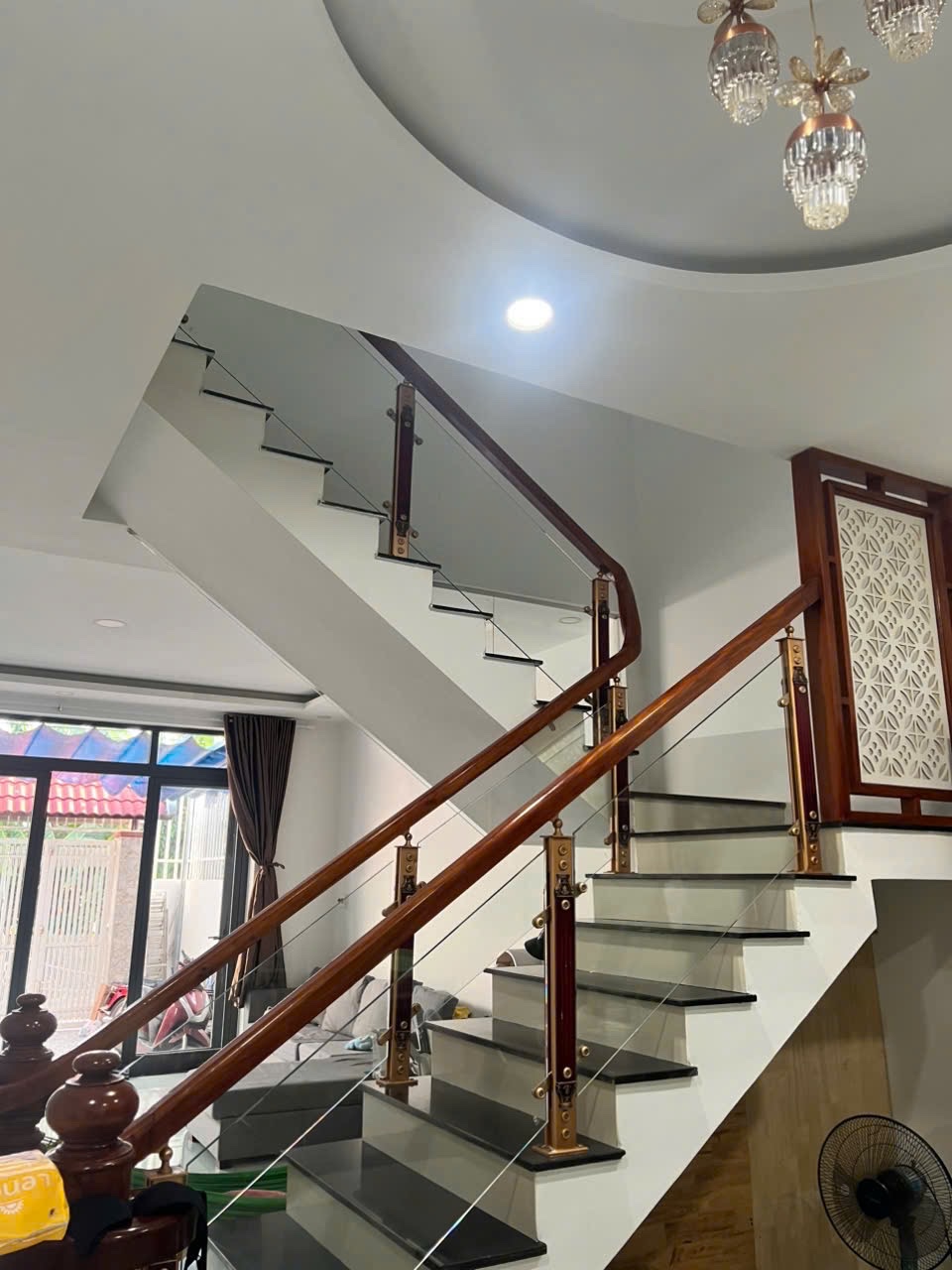 Bán nhà 2 tầng hẻm thông xe hơi Lương Định Của, Vĩnh Thạnh, Nha Trang