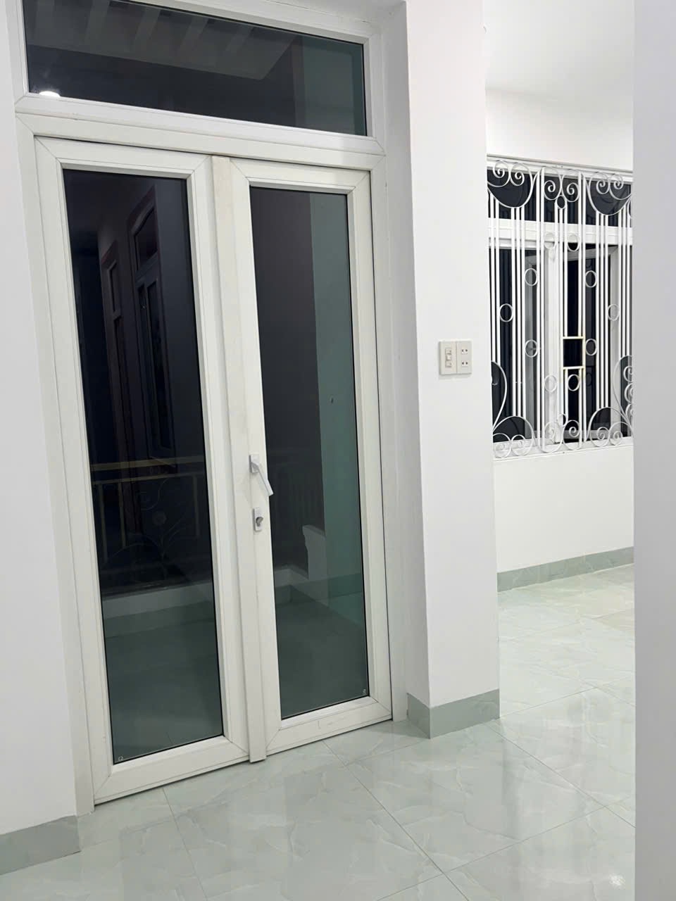 Bán nhà 2 tầng hẻm thông xe hơi Lương Định Của, Vĩnh Thạnh, Nha Trang