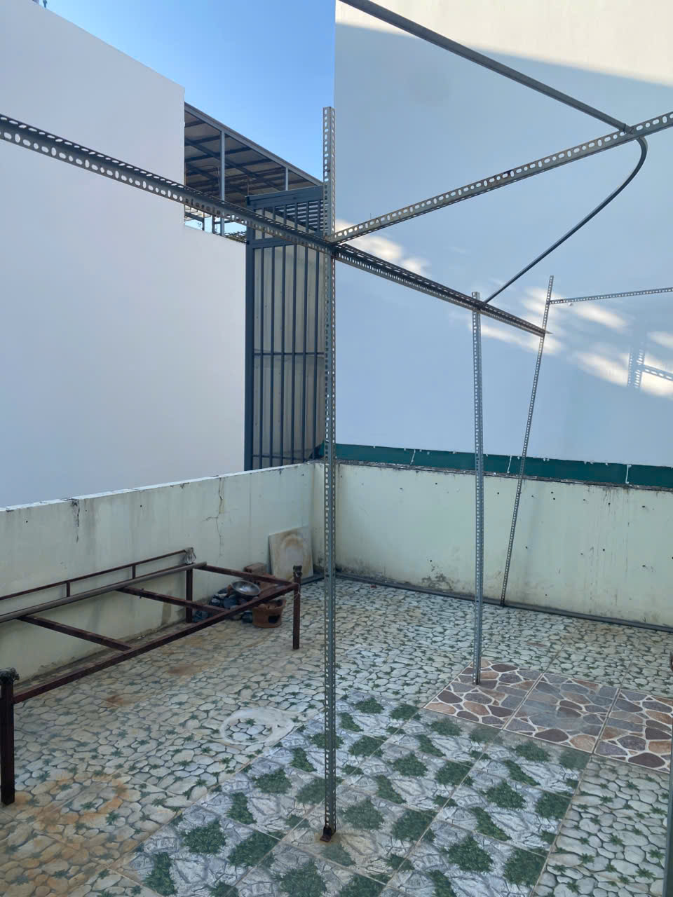 Bán nhà 1 trệt 2 lầu ngang 8m đường 4B khu đô thị Hà Quang 2