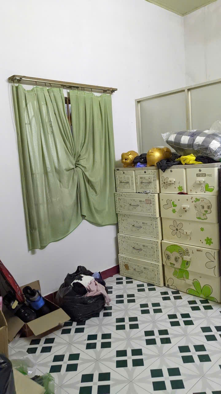 Bán nhà 2 tầng mặt tiền Kiến Thiết trung tâm Nha Trang