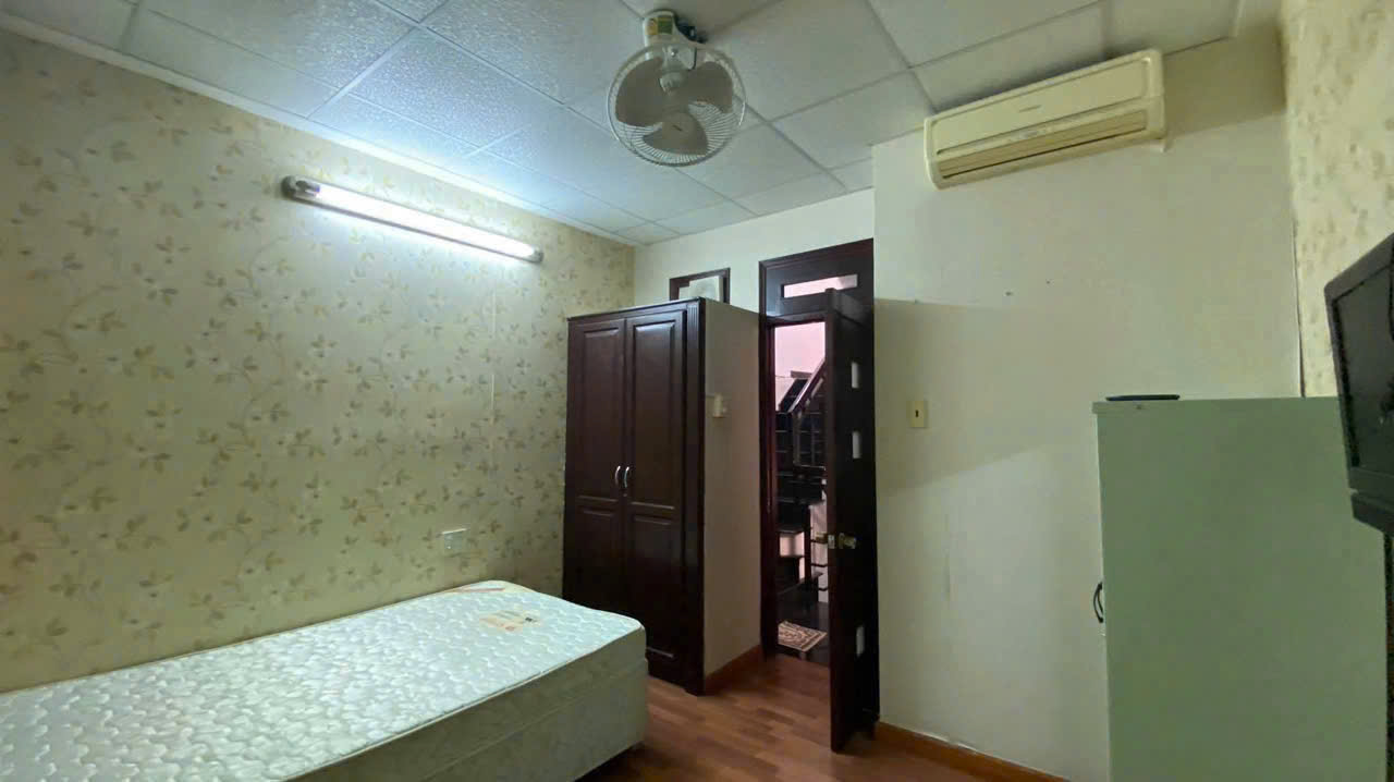 🏡Bán nhà hẻm xe hơi đường Quang Trung cách biển Nha Trang 500m