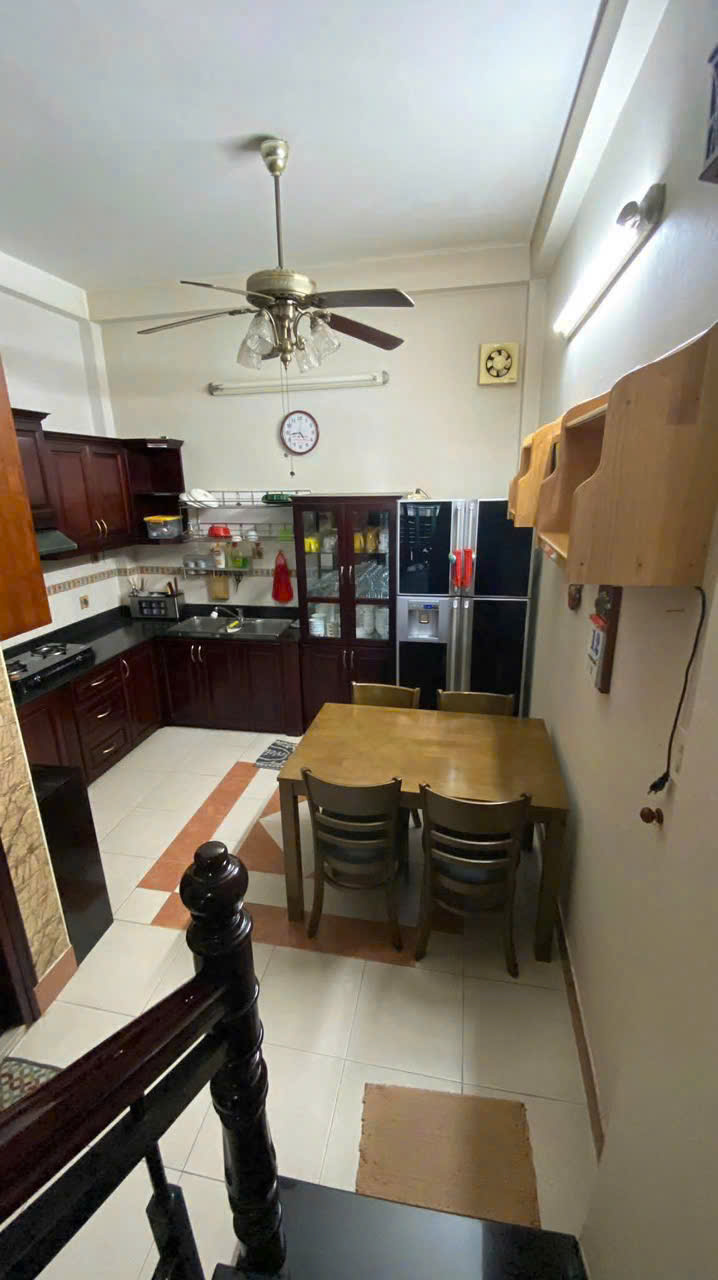 🏡Bán nhà hẻm xe hơi đường Quang Trung cách biển Nha Trang 500m