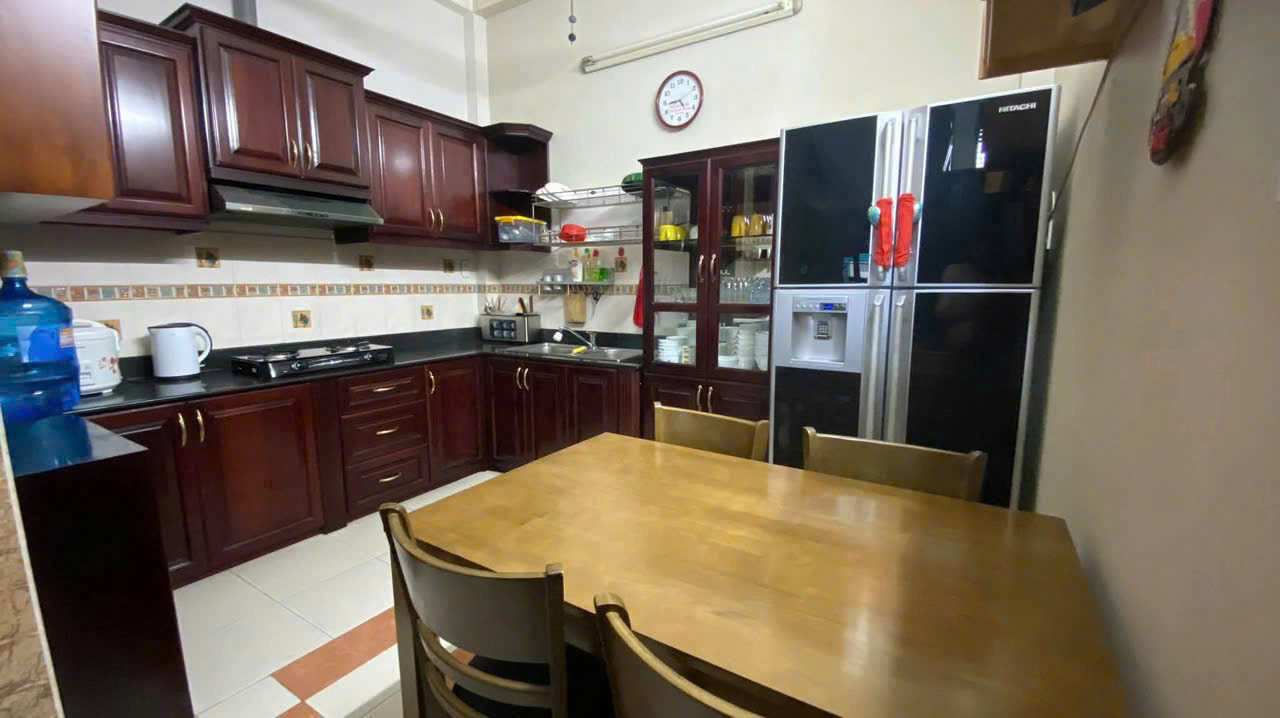 🏡Bán nhà hẻm xe hơi đường Quang Trung cách biển Nha Trang 500m