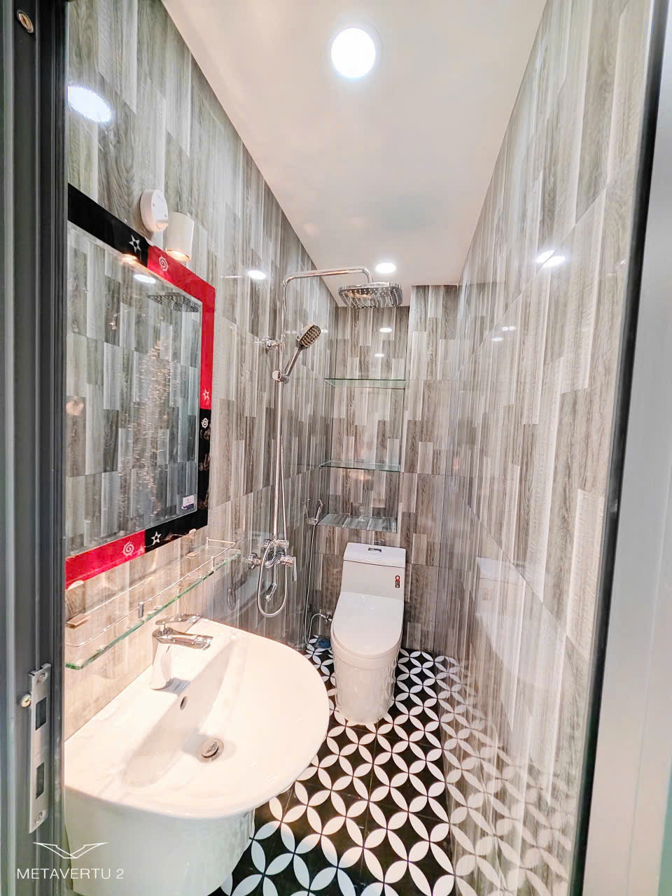 Bán nhà 1 trệt 1 lầu góc 2 mặt tiền hẻm Hương Lộ Ngọc Hiệp cách ga Nha Trang 999m