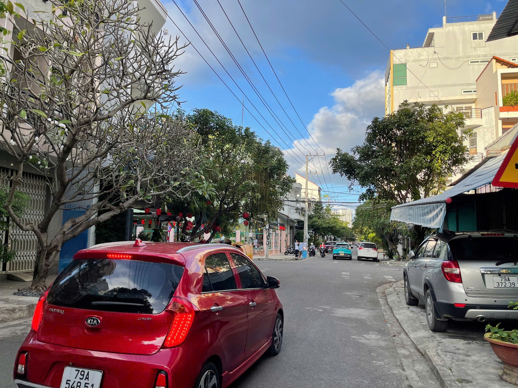 Bán nhà 4 tầng mặt tiền Lê Chân trung tâm phố Nha Trang có thang máy