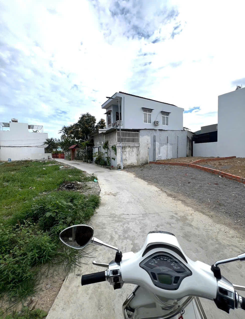 Bán đất lô góc tại hẻm Thái Thông 2, xã Vĩnh Thái, Nha Trang, cách trung tâm chỉ vài phút đi xe máy